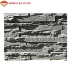 O falso artificial decorativo da pedra da cultura apedreja o painel de parede 3D para a parede exterior da casa