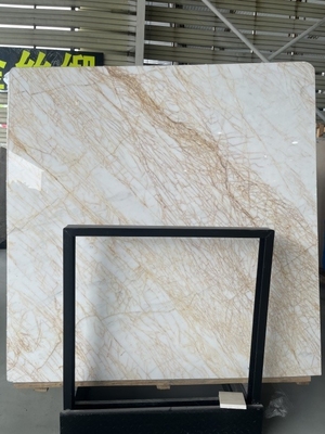 Lâmina de mármore dourada de aranha polida Ideal para o design gráfico de parede de piso moderno da villa