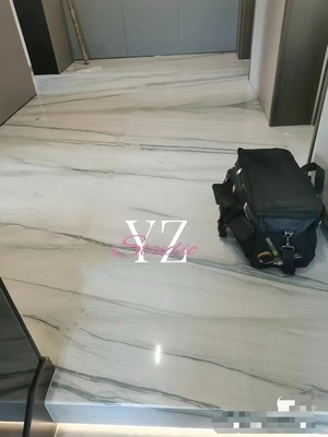 Piso e escada de cozinha moderna Branco com veias verdes/cinzentas Calacatta Marmore Book Match Table Countertop