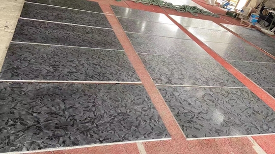 Melhore seus interiores com o chão polido de quartzita preta clássica Versaceblack