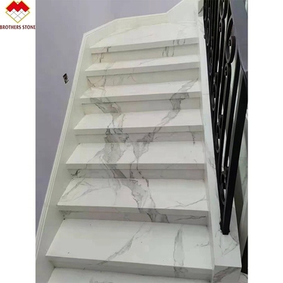 2800*600mm 1200*3600mm Tamanho padrão Chapas de piso para escadas Material de construção