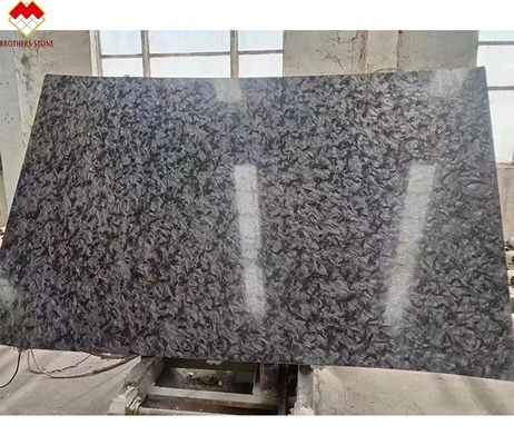 Superfície de couro natural escovado Matriz Versacepreto Clásico Negro Quartzita de Brasil