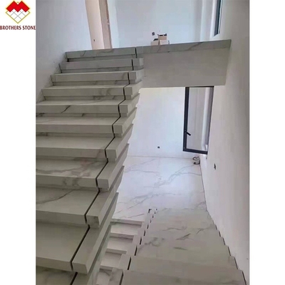 2800*600mm 1200*3600mm Tamanho padrão Chapas de piso para escadas Material de construção