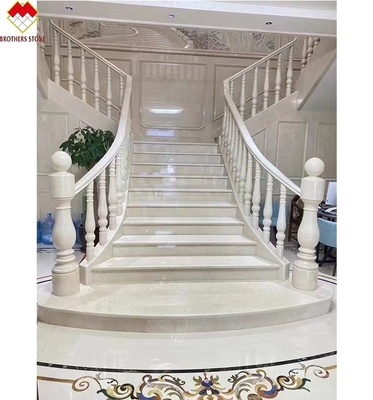 Escadas curvas antiderrapante de mármore bege para interiores