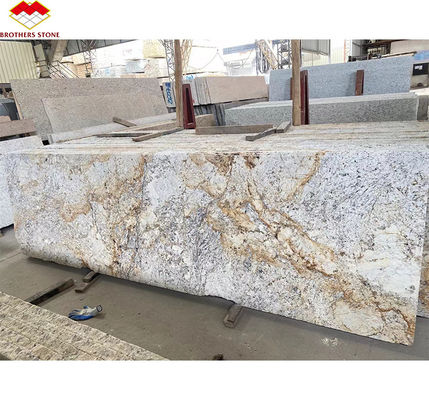 Ouro de luxo Granito Pedra grandes lajes afiados Polido para a escada da villa Design gráfico