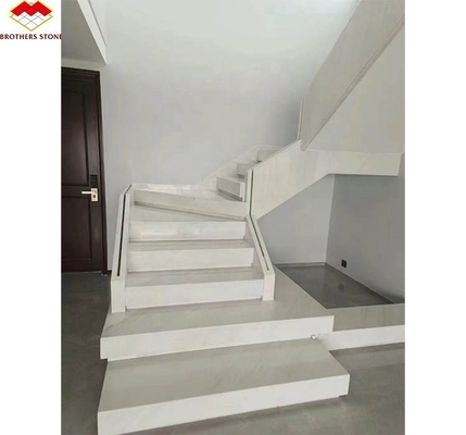 Villa interior Moderna Escadaria de pedra natural Design para degraus retos polidos