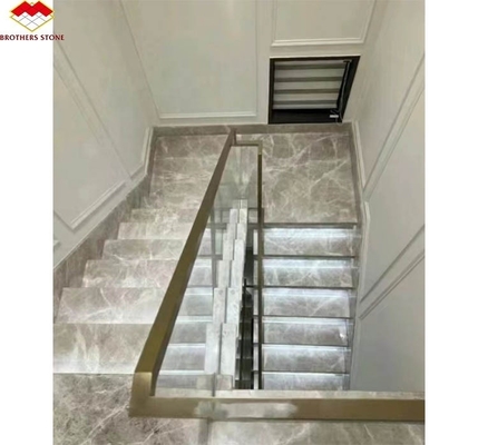 Escadaria reta de pedra natural, azulejos de escada antiderrapante de mármore cinza para interiores