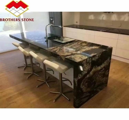 Pedra natural polida Granito de ouro cósmico para mesa de café e balcões