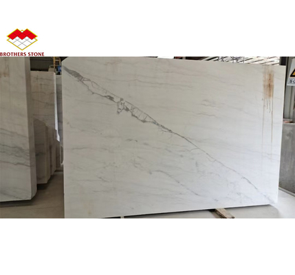 Quarteirão de mármore branco de Guangxi afinado Bloco natural moderno para decorações interiores de hotéis
