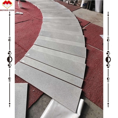 ODM / OEM personalizado de mármore cristal branco para escadas de onix escada de mármore em Foshan