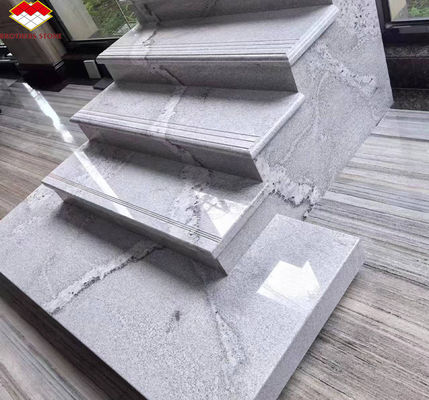 Modernas lajes de granito branco de Calacatta para escadas interiores, degraus e design de parede