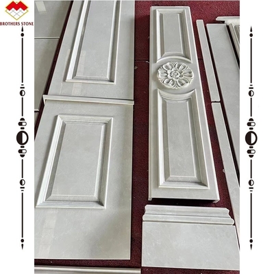 Painel de parede de mármore bege claro e coluna de escultura de mármore para exibição de fundo moderna