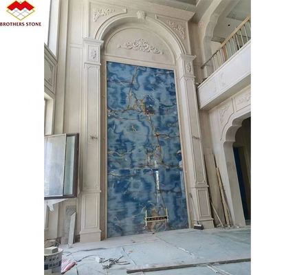 Placa de pedra de ônix azul natural translúcido para TV Painel de parede de fundo em azul dourado