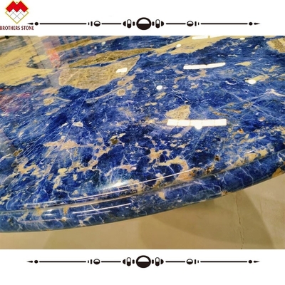 Mesa de jantar moderna de mármore de calcite com bacia de pedra azul boliviana translúcida