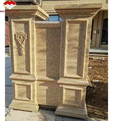 2700 kg/m3 Pilar de granito esculpido à mão para o design de colunas exteriores