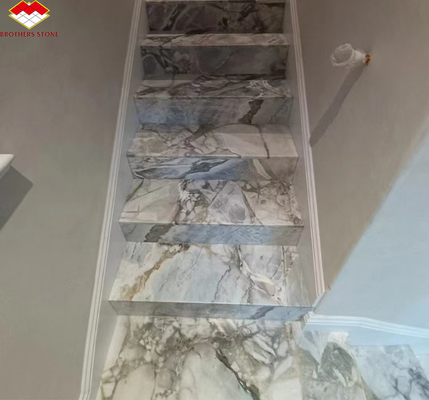 Brasil Calacatta Cinza Mármore Peixe Barriga Cinza Mármore para Hotel Escadaria Antiderrapante Design
