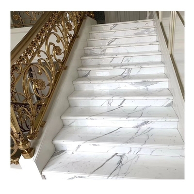 Escalões e degraus de mármore branco de Calacatta para casas interiores