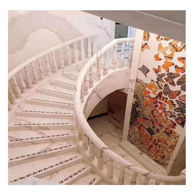 Escadas de mármore branco polido com barrancos de vidro da Itália ODM OEM oferecido