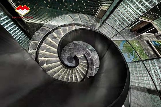 Cobertura de escada de pedra de mármore natural com tamanho personalizado e recurso antiderrapante