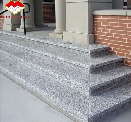 Piso de granito natural Pedra de design moderno Escadaria flutuante recta cortada ao tamanho