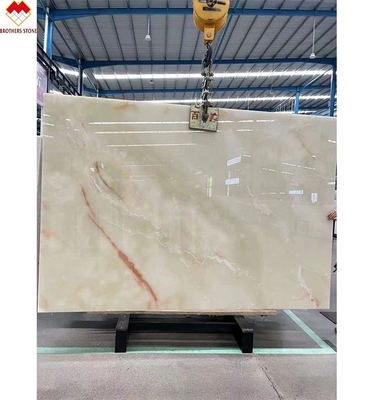 Lâmina de mármore de ônix branco real iluminada por trás para bancada e painel de parede de mesa personalizável