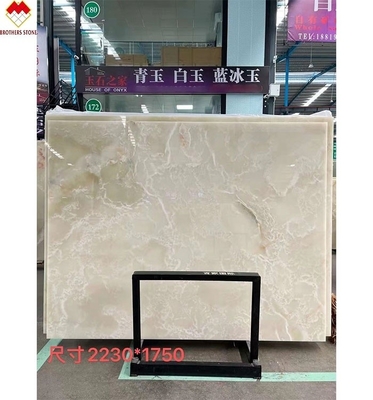 Lâmina de mármore de ônix branco real iluminada por trás para bancada e painel de parede de mesa personalizável
