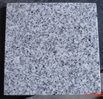 A pedra do granito G603 telha material da pedra da radiação da laje de cristal de Padang o baixo