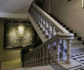 balaustrada de mármore branca exterior dos trilhos da escadaria, balaustrada externo da escada