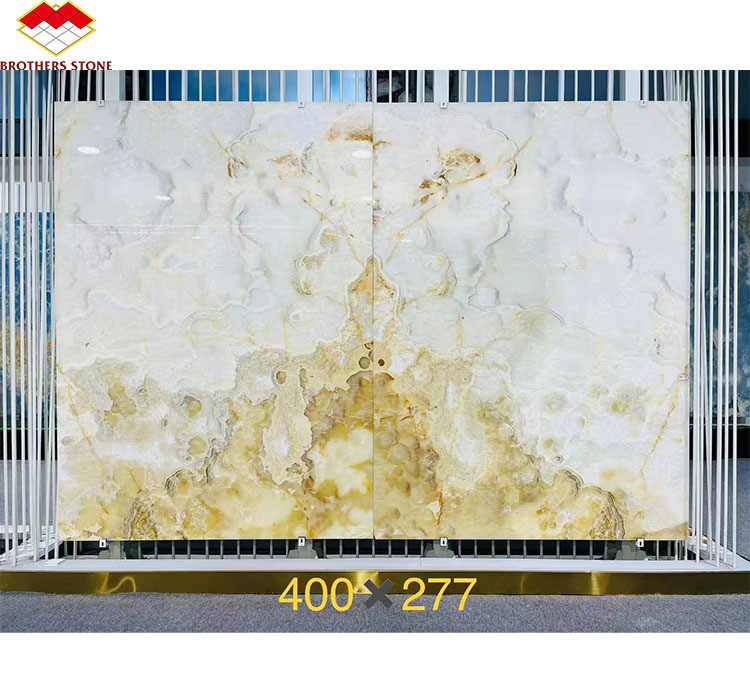 Lâmina de mármore de ônix branco translúcido de luxo polido cortado ao tamanho para painel de arte de parede da villa