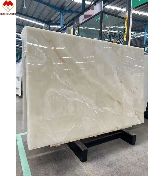 Lâmina de mármore de ônix branco real iluminada por trás para bancada e painel de parede de mesa personalizável
